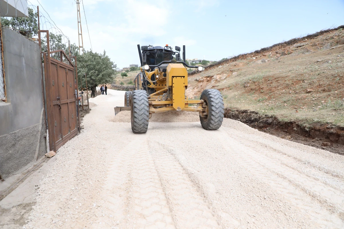 Mardin’de Yol yapım çalışmaları Sürüyor