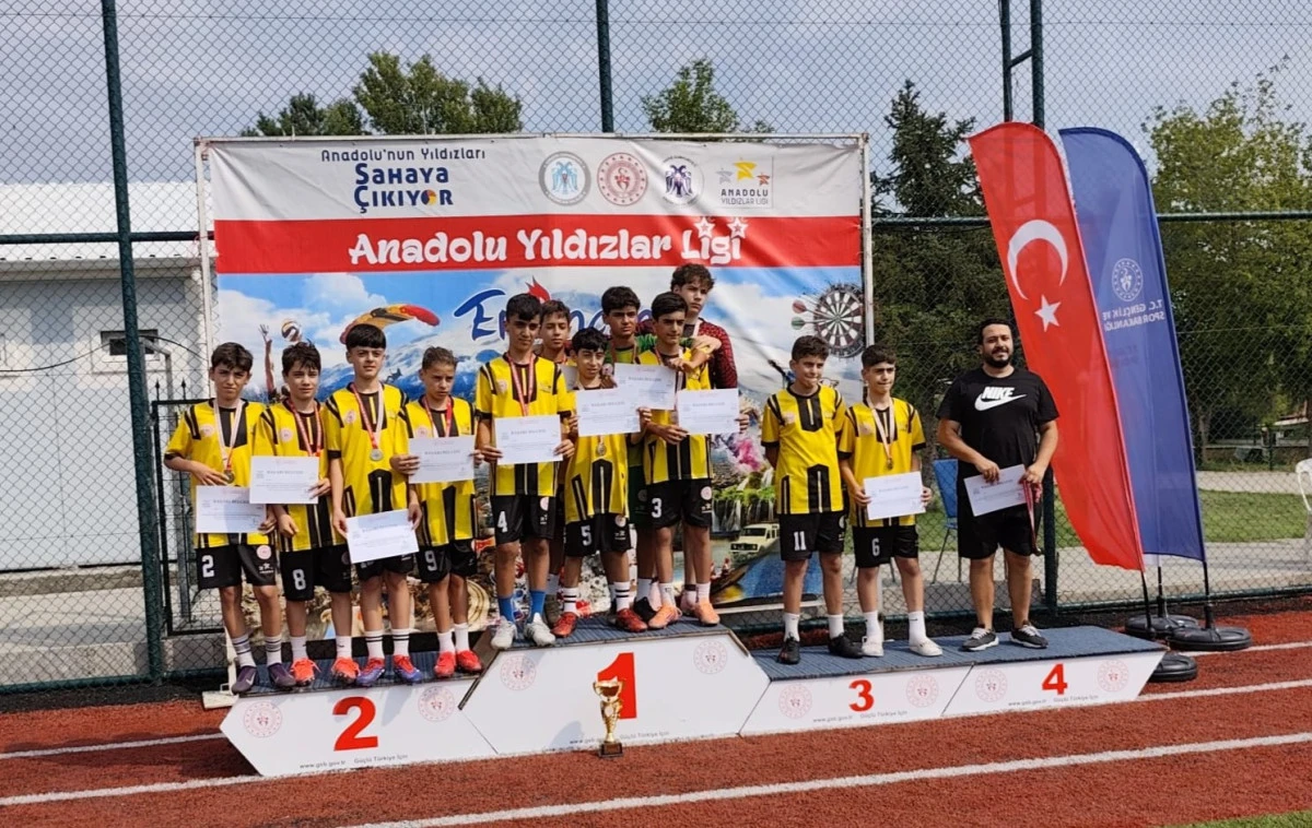 Mardin&rsquo;in &Ccedil;ocukları T&uuml;rkiye&rsquo;yi Salladı: Anadolu Yıldızlar Ligi&rsquo;nde Dev Başarı!