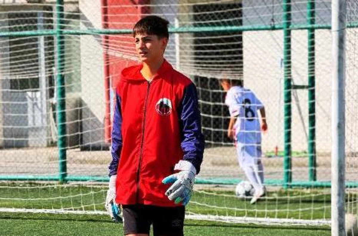 Mardinli Gen&ccedil; Kaleci U14 Milli Takım Se&ccedil;melerinde