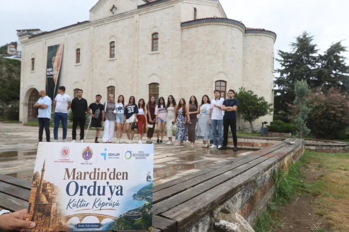 Mardinli gen&ccedil;ler Ordu'yu her y&ouml;n&uuml;yle tanıyıp, fındık tarımını &ouml;ğreniyor