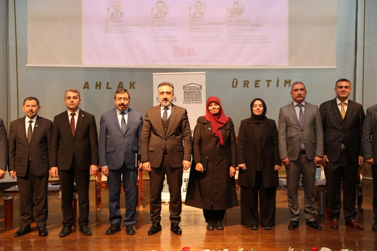 MAÜ’de 2025 Aile Yılının Akademik Zirvesi