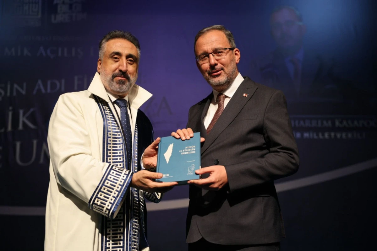 MAÜ’de Akademik Yılın İlk Açılış Dersi Dr. Mehmet Muharrem Kasapoğlu’ndan