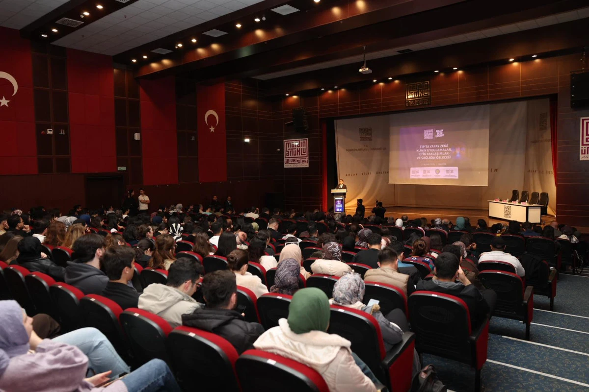 MA&Uuml;&rsquo;de Tıbbın Geleceği Masaya Yatırıldı