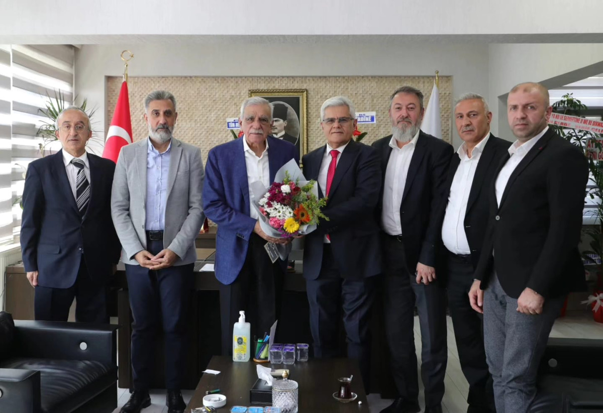 MBB Başkanı Ahmet Türk'e tebrik ziyaretleri sürüyor