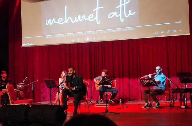 Mehmet Atlı 30’uncu sanat yılında Mardinlilerle buluştu