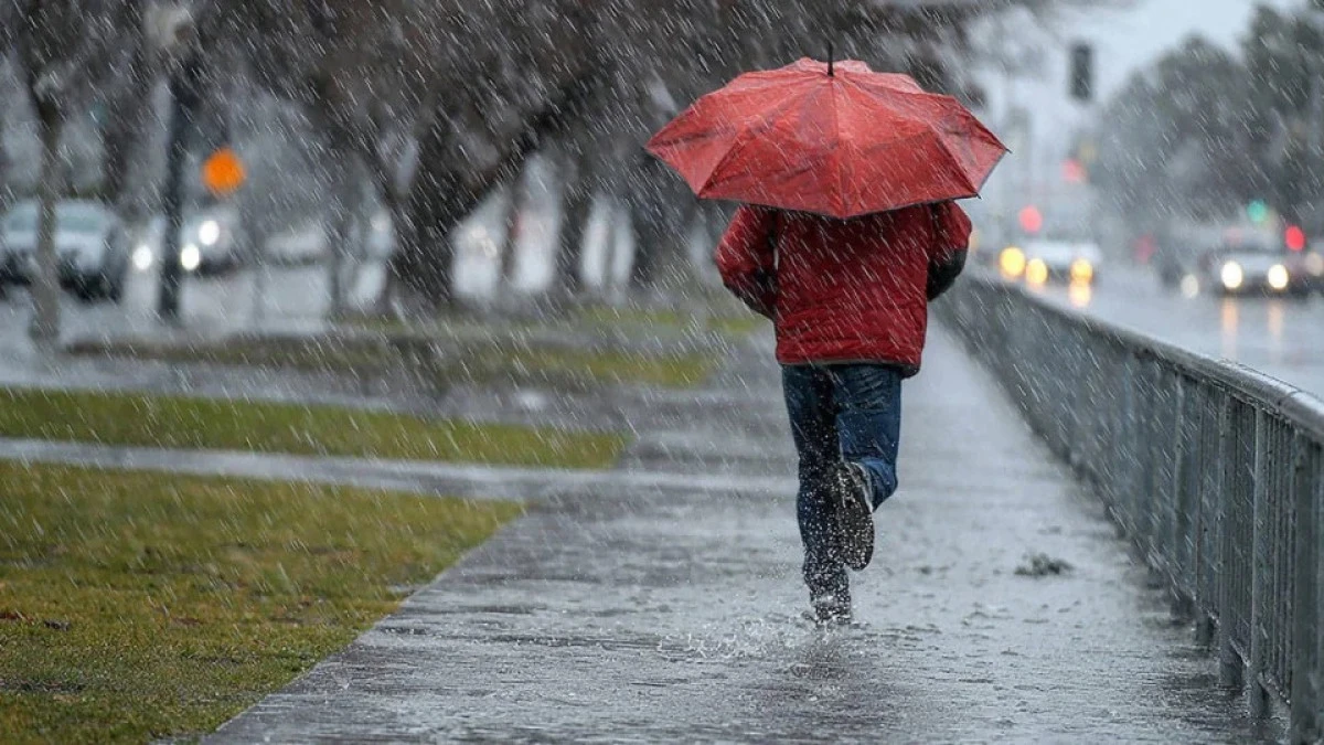 Meteorolojiden 6 il i&ccedil;in kuvvetli yağış uyarısı