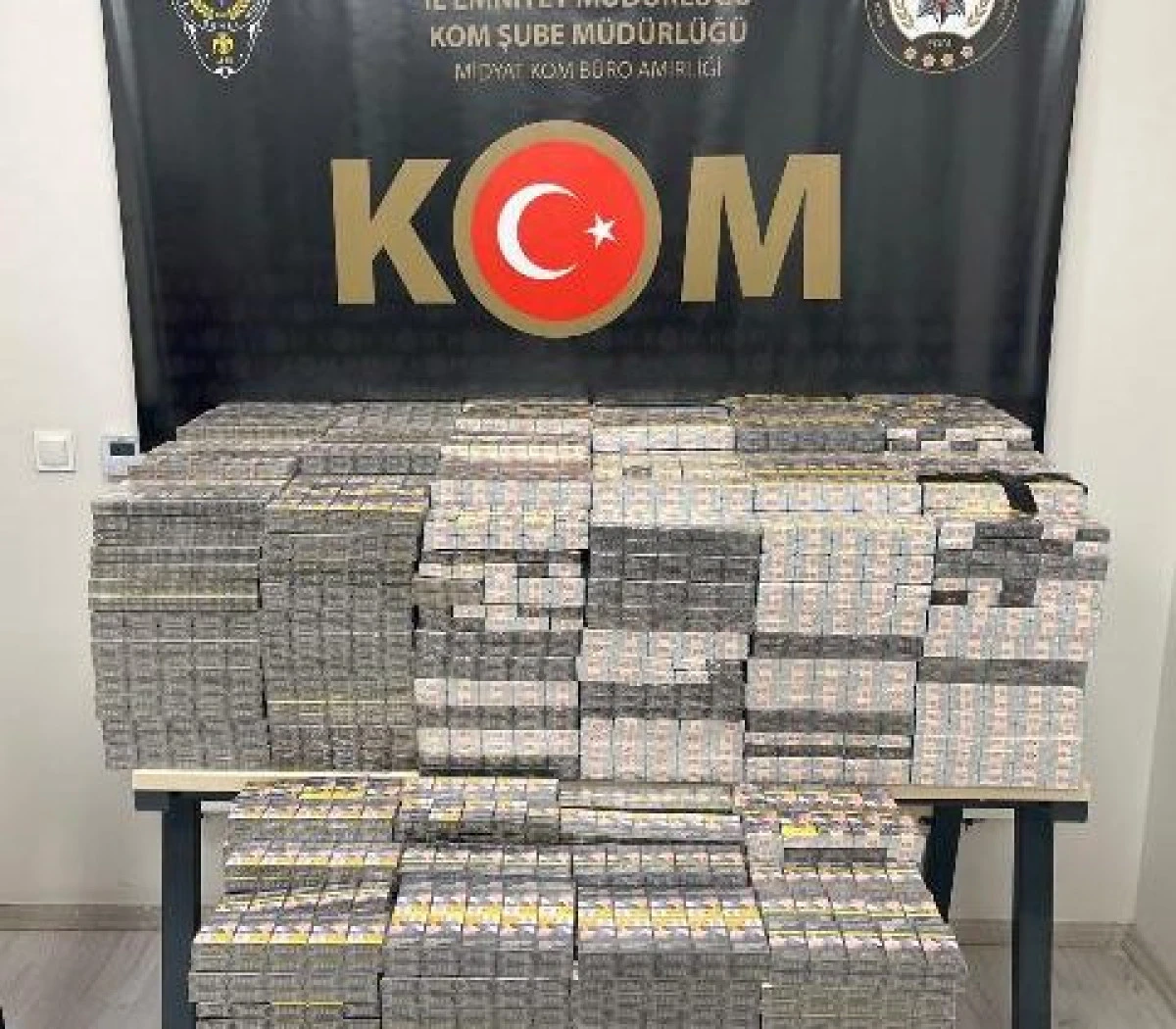 Midyat’ta 7 Bin 900 Paket Kaçak Sigara Ele Geçirildi