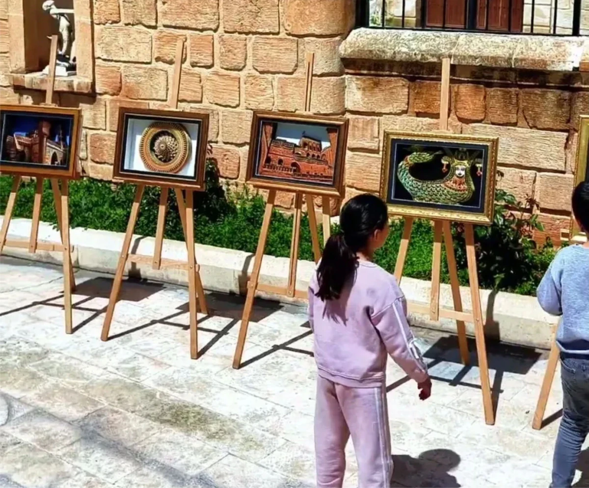 Midyat'ta D&uuml;nya Sanat G&uuml;n&uuml; Kutlandı