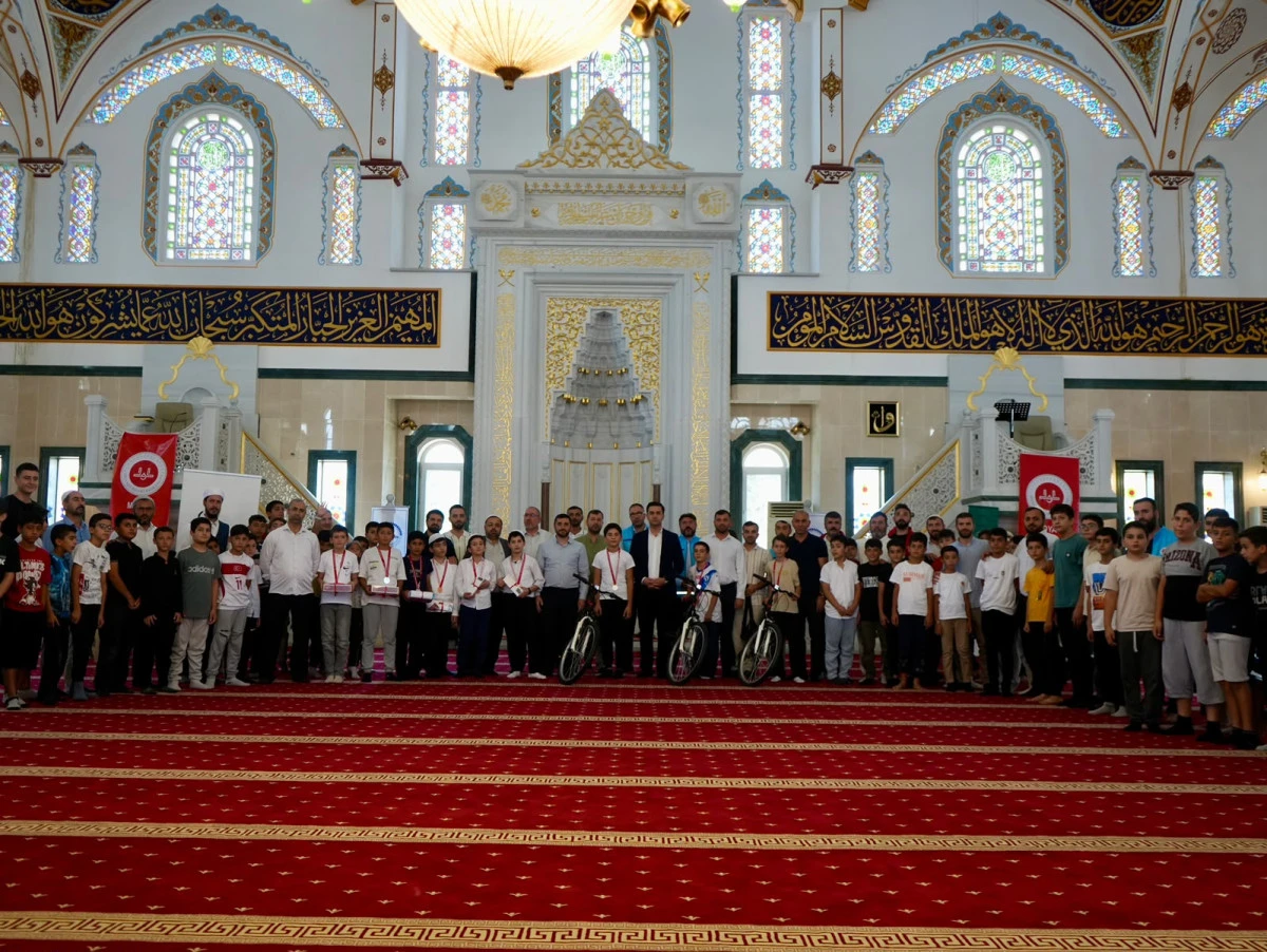 Midyat&rsquo;ta Yaz Kur&rsquo;an Kursları Arasında Bilgi Yarışması D&uuml;zenlendi