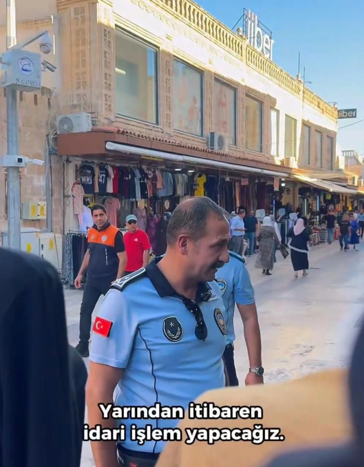 Midyat&rsquo;ta Zabıta Ekiplerinden Tarihi Doku ve Kaldırım İşgali Denetimi