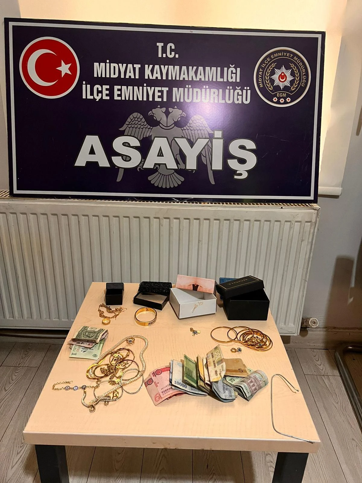 Midyat'taki Hırsızlık Oyunu Polisin Dikkati Sayesinde Bozuldu