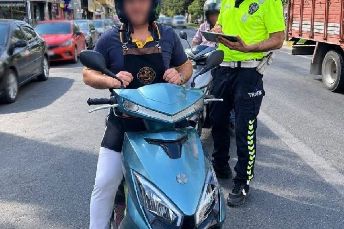 Motosiklet denetiminde 18 s&uuml;r&uuml;c&uuml;ye ceza