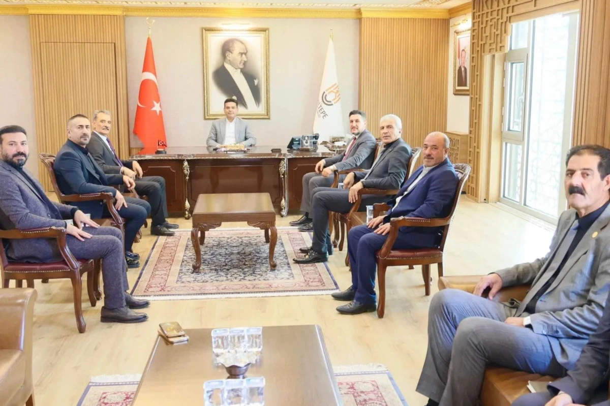 Muhtarlar'dan Kızıltepe Kaymakamına Ziyaret