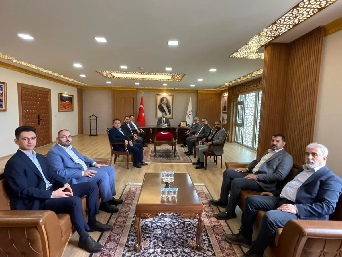 M&Uuml;SİAD Mardin Şube Başkanı B&uuml;lent Tekin&rsquo;den Kaymakam Acar&rsquo;a Ziyaret