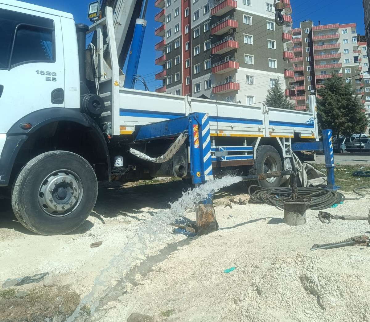 Nur Mahallesi’nde İçme Suyu Sorunu Yeni Sondaj Kuyusuyla Çözüldü