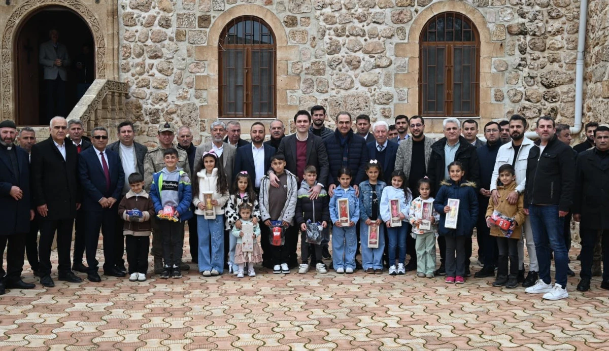 Nusaybin'de Paskalya Bayramı Kutlandı