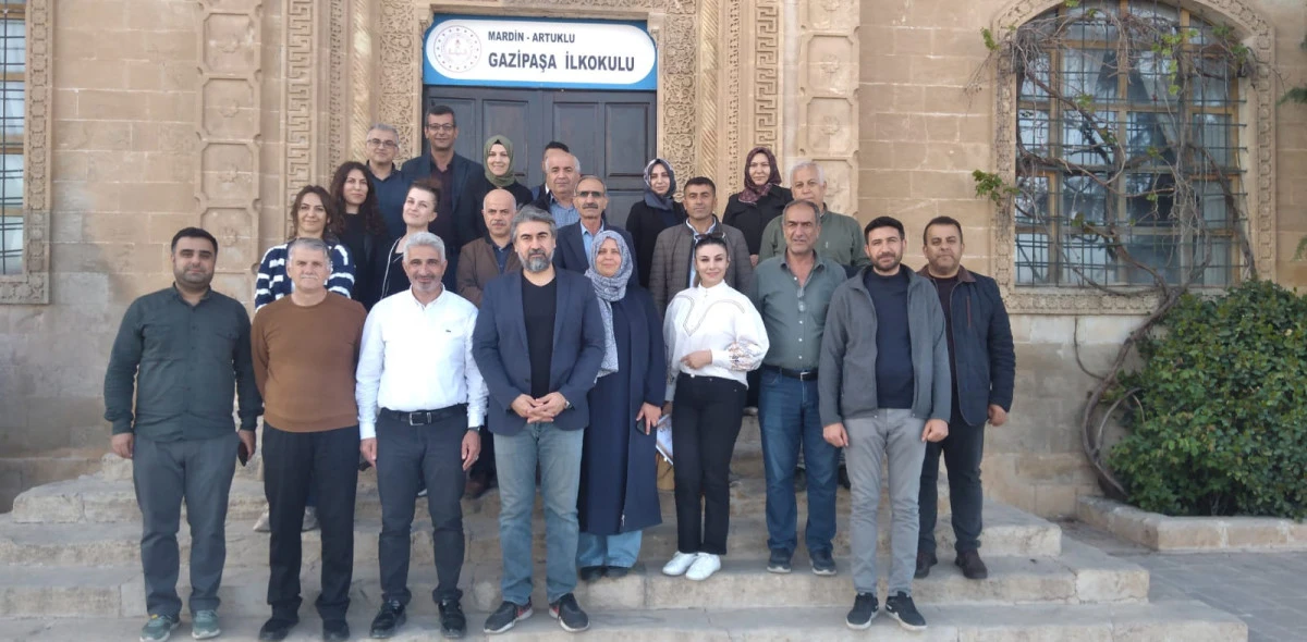 Prof. Dr. ÖZTÜRK'ten, “Ebruli Şehir Mardin” Temalı Söyleşi