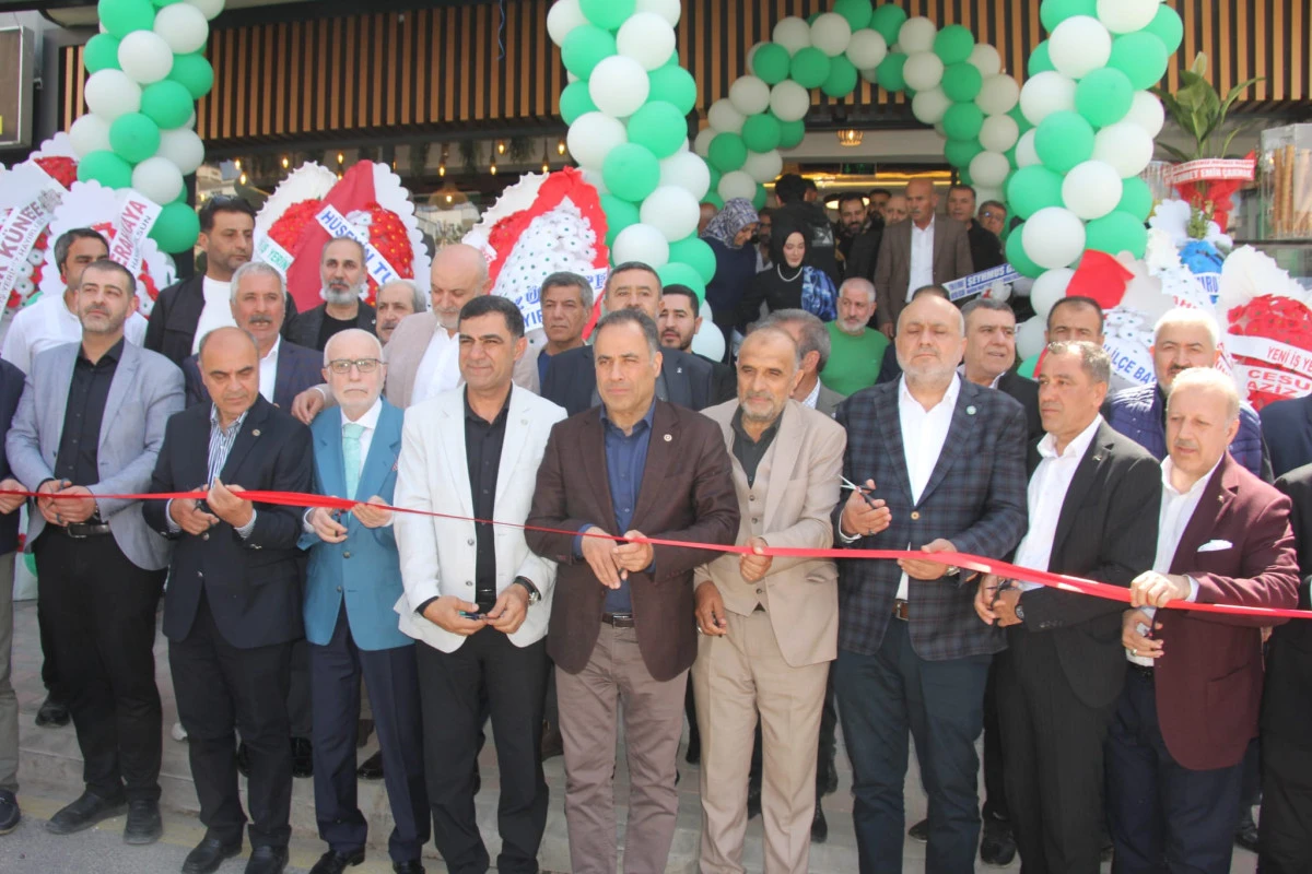 Ravza Mila Cafe&rsquo;nin 2. Şubesi Ravza Caddesi&rsquo;nde Hizmete A&ccedil;ıldı