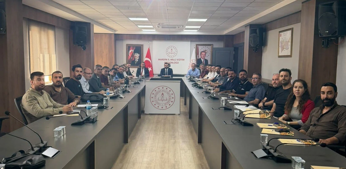 Rehberlik ve Psikolojik Danışma Hizmetleri İl Y&uuml;r&uuml;tme Komisyonu Toplantısı Ger&ccedil;ekleştirildi