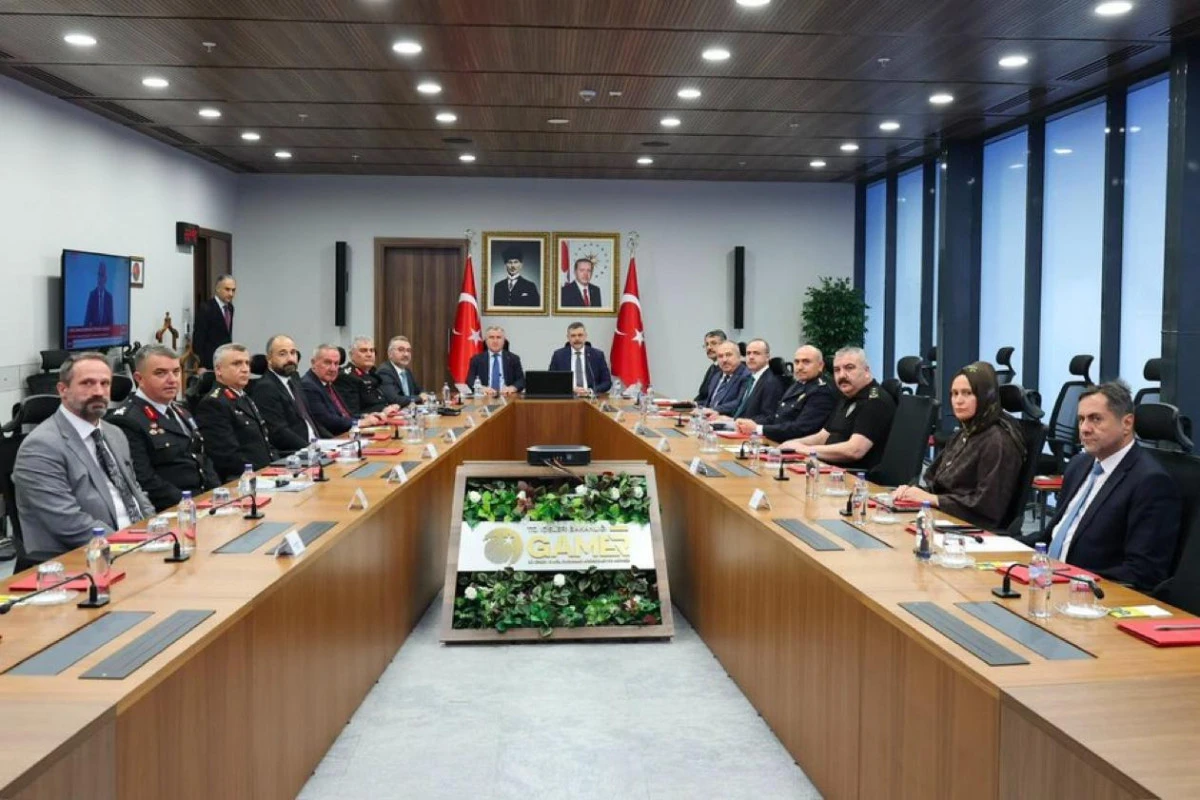 &Uuml;niversite ve &Ouml;ğrenci Yurtlarında G&uuml;venlik Tedbirleri Masaya Yatırıldı