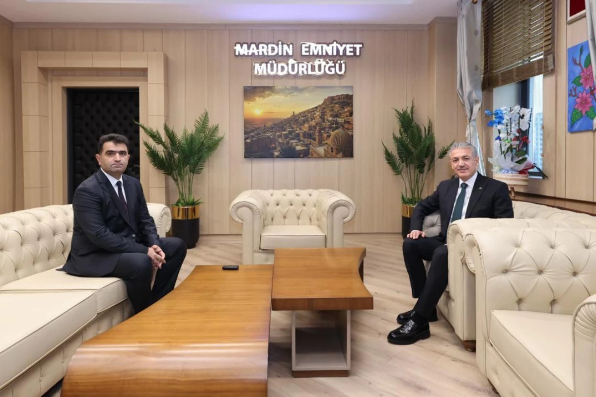 Vali Akkoyun&rsquo;dan İl Emniyet M&uuml;d&uuml;r&uuml; Varol&rsquo;a İade-i Ziyaret