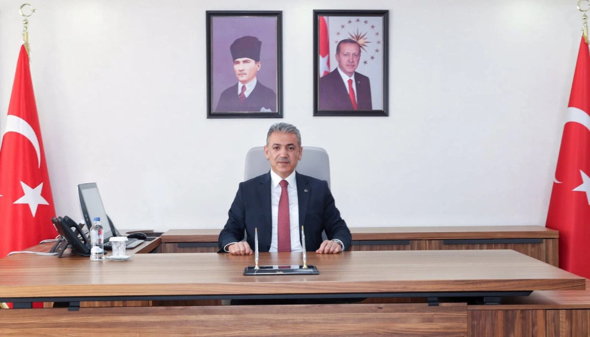 Valimiz/B&uuml;y&uuml;kşehir Belediye Başkan Vekilimiz Sayın Tuncay Akkoyun&rsquo;un Yeni Yıl Mesajı