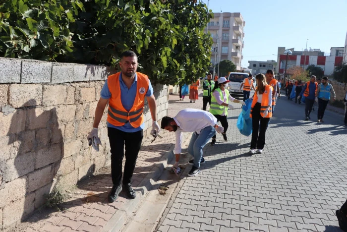Kızıltepe Belediyesi Temizlik Kampanyası Devam ediyor