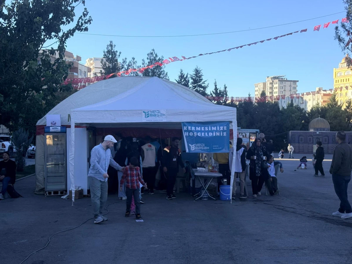 Yedi Başak Derneğinden Gazze Yararına Kermes 