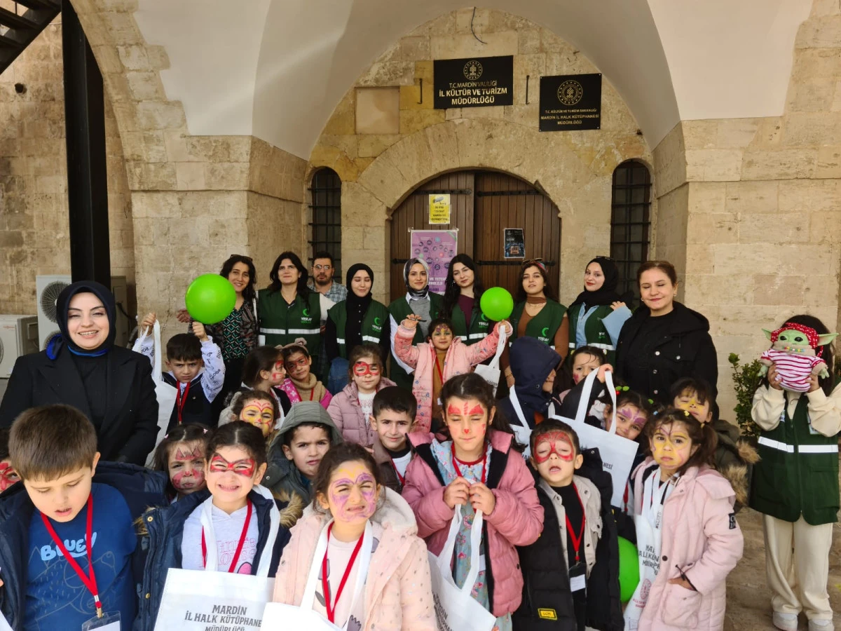 Yeşilay&rsquo;dan K&uuml;t&uuml;phane de Farkındalık Etkinlikleri 