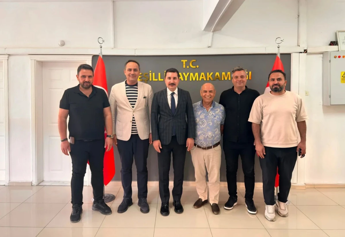 Yeşilli Kaymakamı'na Hayırlı Olsun Ziyaretleri S&uuml;r&uuml;yor