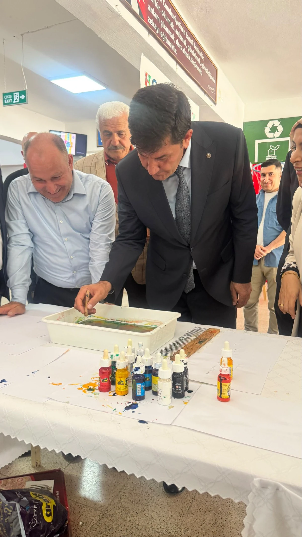 Yeşilli Yatılı B&ouml;lge Ortaokulu&rsquo;nda "Atıktan Sanata" B&uuml;y&uuml;k D&ouml;n&uuml;ş&uuml;m