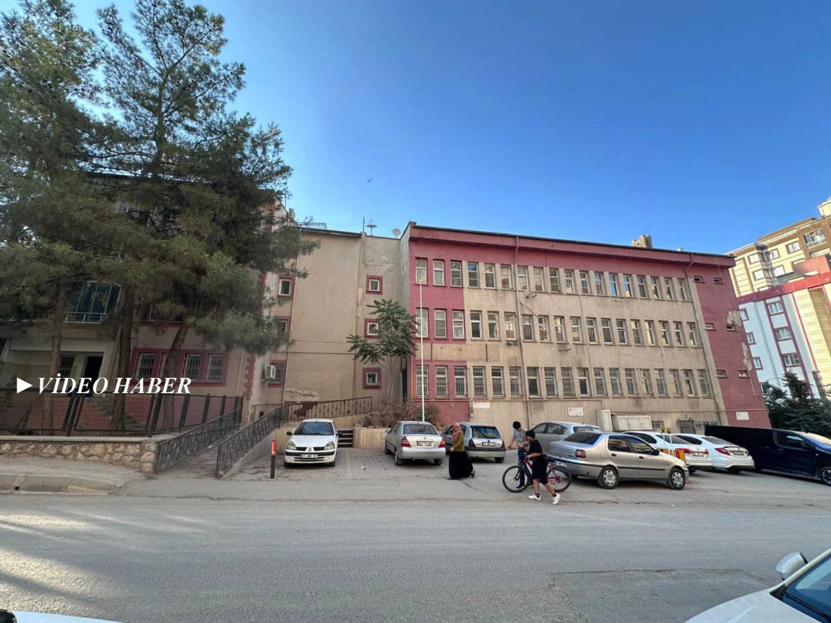 YİKOB binası otopark olsun 