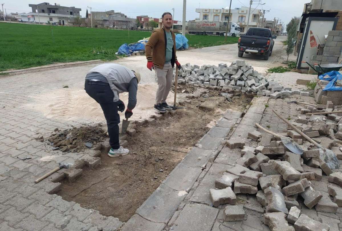 Yol Onarım Çalışmaları Devam Ediyor